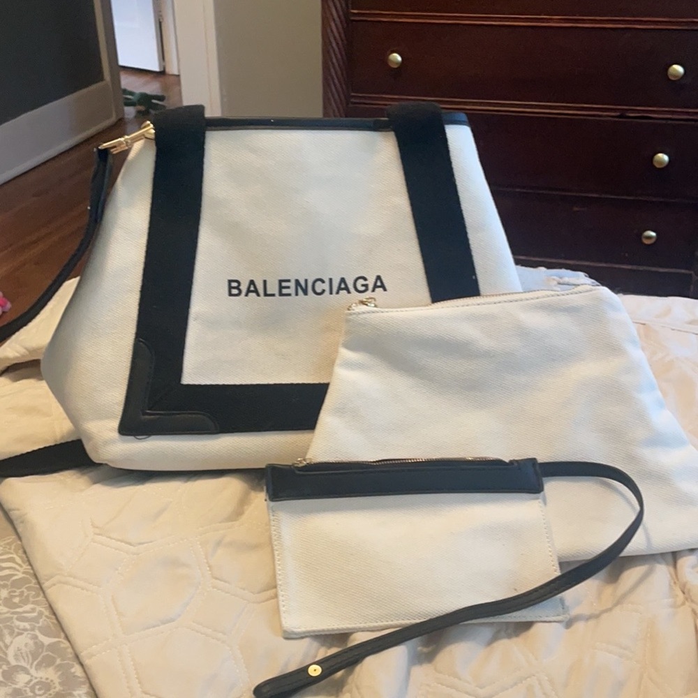 Balenciaga Cabas bag in black with small pouches